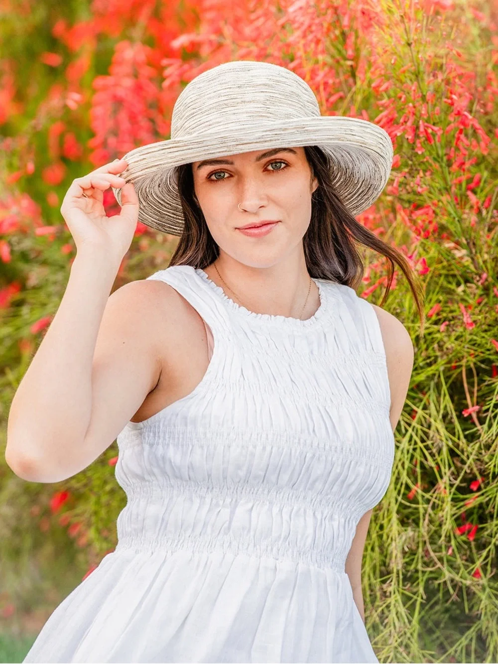 WALLAROO Women's Natural-Tone Straw Sun Hat